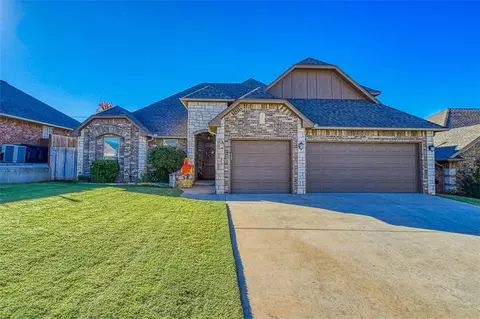 3228 SE 33rd St, Moore, OK 73165 photo 1