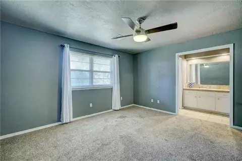 3801 N Bryan Ave, Bethany, OK 73008 photo 12
