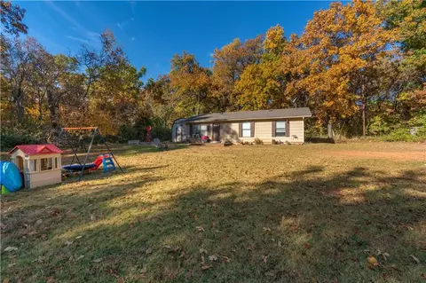 8202 N Pine Crst, Harrah, OK 73045 photo 4