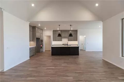 9784 Rita Blanca Rd, Edmond, OK 73025