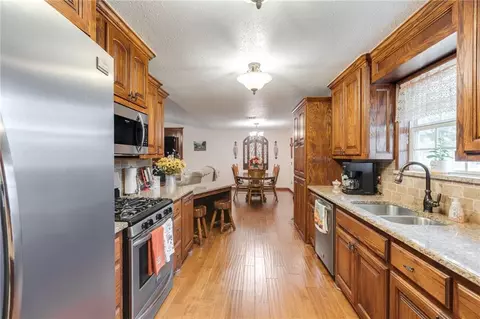 2008 E Fox Ln, Newcastle, OK 73065 photo 7