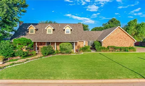 3609 E Ranch Rd, Altus, OK 73521