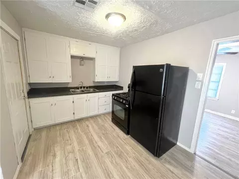 716 E Nona St, Altus, OK 73521 photo 6
