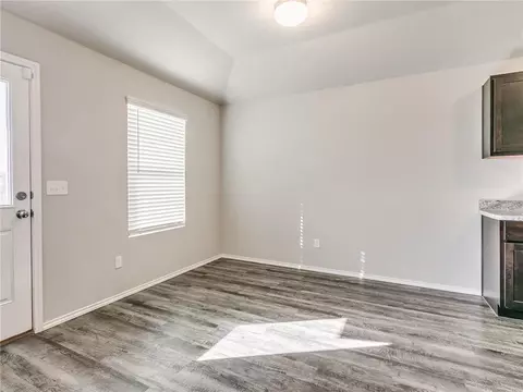 5220 Nicole Dr, Tuttle, OK 73089 photo 7