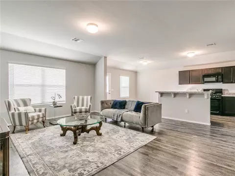 5220 Nicole Dr, Tuttle, OK 73089 photo 4