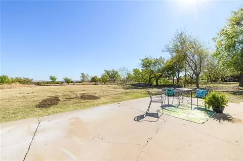1219 S Agra Rd, Cushing, OK 74023 photo 7