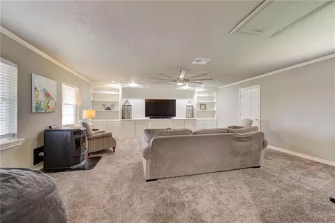 7216 Ethan Ln, Tuttle, OK 73089 photo 5