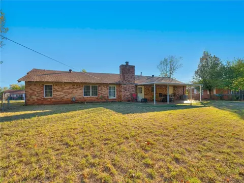 207 E 13th St, Edmond, OK 73034 photo 35