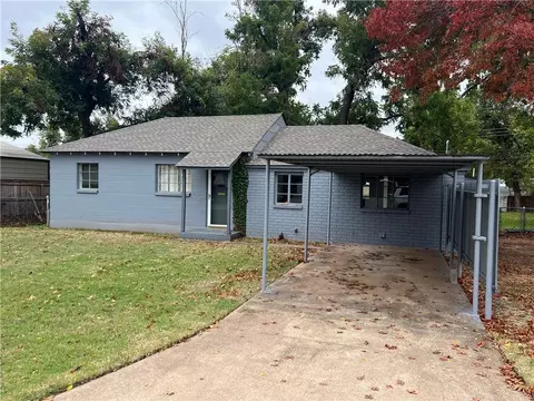 1819 W Mississippi Ave, Chickasha, OK 73018