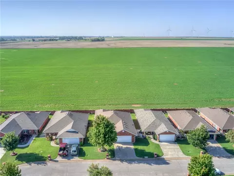 306 Silver Leaf Pl, Tuttle, OK 73089 photo 33