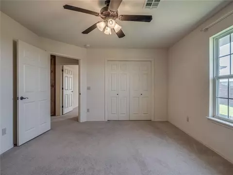 306 Silver Leaf Pl, Tuttle, OK 73089 photo 26