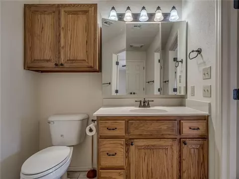 306 Silver Leaf Pl, Tuttle, OK 73089 photo 21