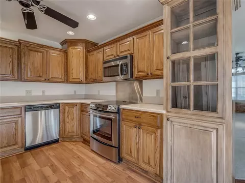 306 Silver Leaf Pl, Tuttle, OK 73089 photo 13