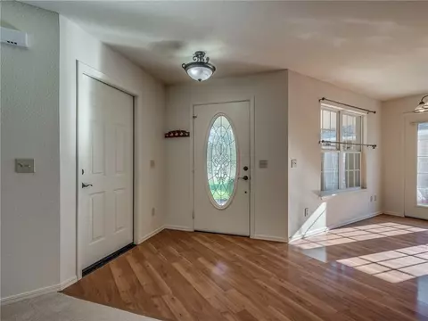306 Silver Leaf Pl, Tuttle, OK 73089 photo 4