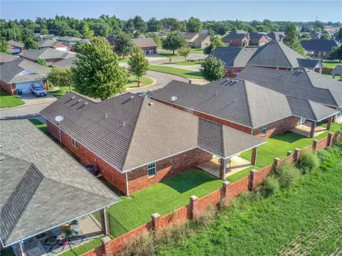 306 Silver Leaf Pl, Tuttle, OK 73089 photo 34
