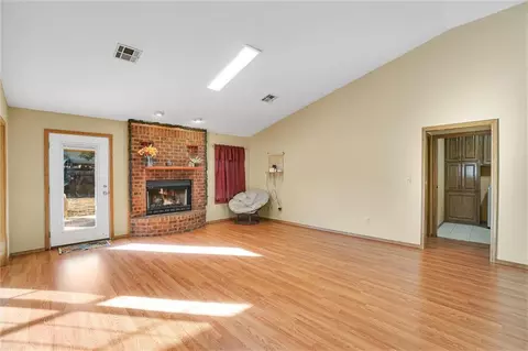 2817 Gettysburg Dr, Altus, OK 73521 photo 3