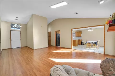 2817 Gettysburg Dr, Altus, OK 73521 photo 2