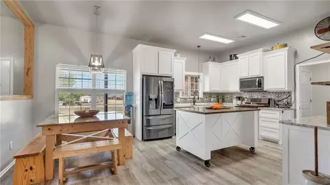 2017 County Road 1213, Tuttle, OK 73089 photo 7