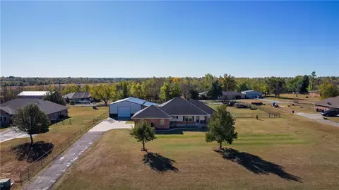2017 County Road 1213, Tuttle, OK 73089 photo 1