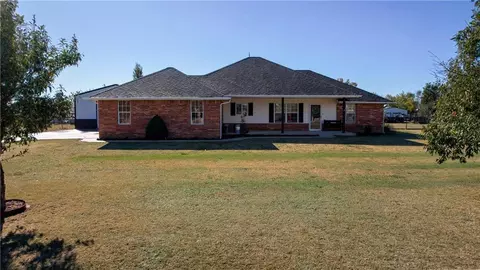 2017 County Road 1213, Tuttle, OK 73089 photo 3