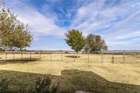 303 W Washington St, Corn, OK 73024 photo 20