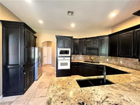 800 Cedarbrook Dr, Norman, OK 73072 photo 9