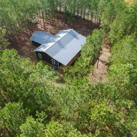 104 Tigerfish Loop, Broken Bow, OK 74728 photo 2