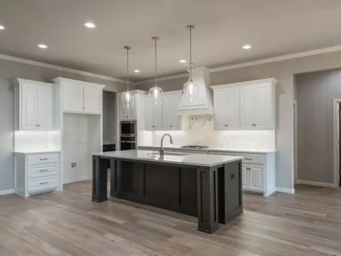 2128 Lago Dr, Moore, OK 73170 photo 15