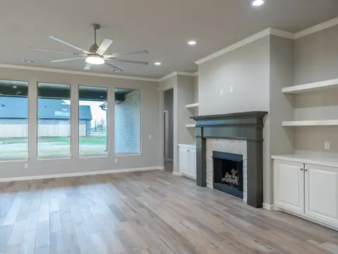 2128 Lago Dr, Moore, OK 73170 photo 9