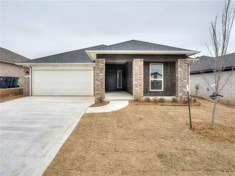 416 Vista Dr, Yukon, OK 73099