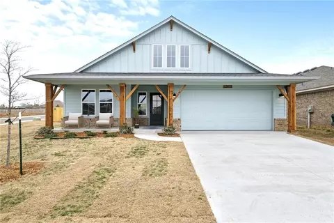 12817 NW 4th Ter, Yukon, OK 73099