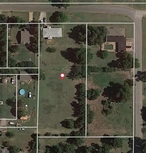 1901 E Perkins Ave, Guthrie, OK 73044 photo 3