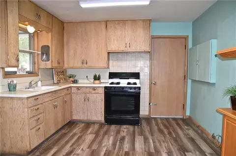 1901 E Perkins Ave, Guthrie, OK 73044 photo 9