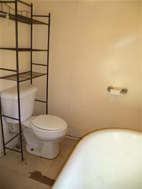 715 E Vilas Ave, Guthrie, OK 73044 photo 6