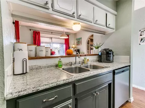 908 Devon St, Yukon, OK 73099 photo 6