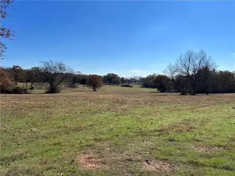 1 N Kickapooo Ave, Meeker, OK 74855