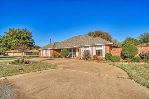 306 William Dr, Altus, OK 73521 photo 5