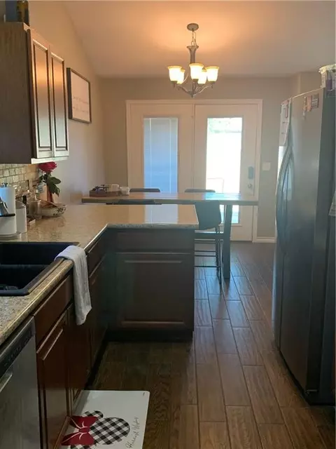 1401 SE 8th St, Moore, OK 73160 photo 5
