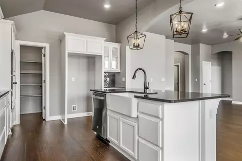 16004 Bison Dr, Moore, OK 73170 photo 12