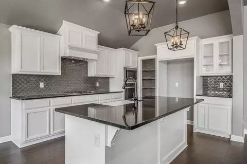 16004 Bison Dr, Moore, OK 73170 photo 11
