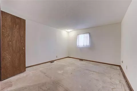 1011 Hampton Rd, Harrah, OK 73045 photo 32