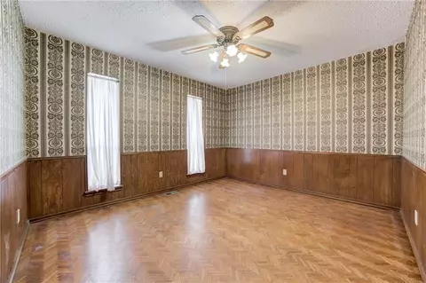 1011 Hampton Rd, Harrah, OK 73045 photo 9