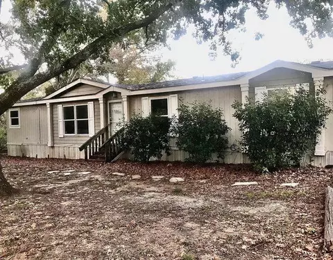 6184 Legate Rd, Marietta, OK 73448