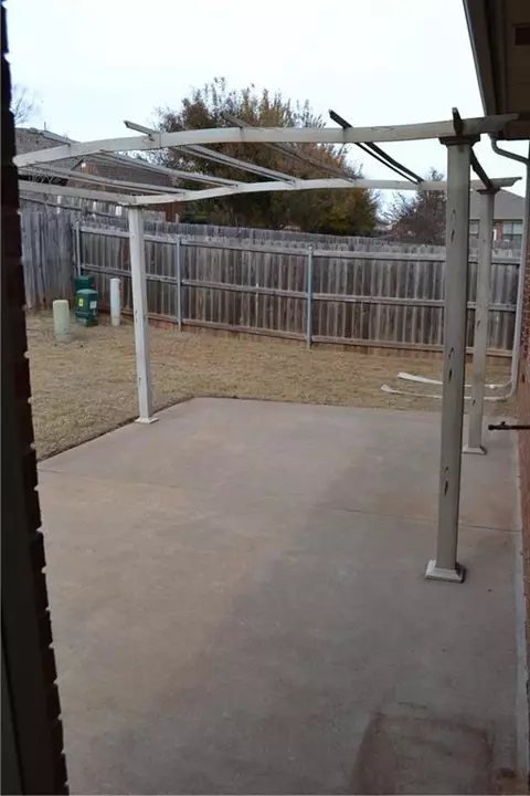 601 Hedgewood Dr, Moore, OK 73160 photo 27
