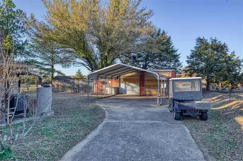 8601 E Franklin Rd, Norman, OK 73026 photo 29