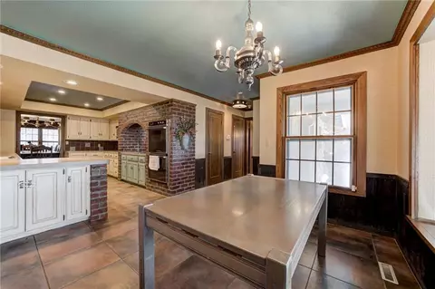 4212 Northhampton Ct, Norman, OK 73072 photo 9