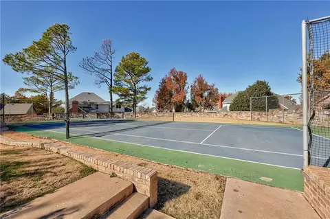 4212 Northhampton Ct, Norman, OK 73072 photo 31