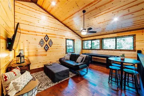 47 Tree Top Trl, Broken Bow, OK 74728 photo 11