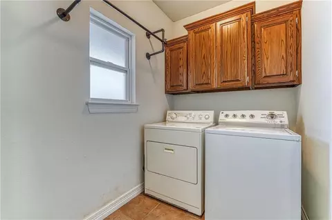 1808 Cougar Cir, Altus, OK 73521 photo 24