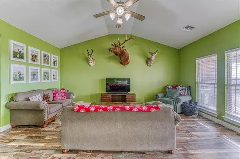 1808 Cougar Cir, Altus, OK 73521 photo 5